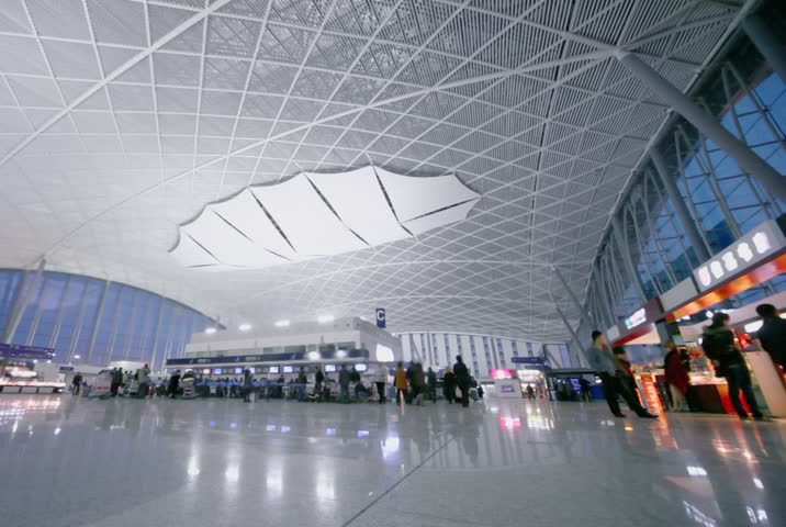 airport-hall airport-hall